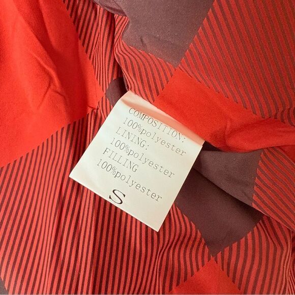 Womens Crop Jacket Sleeveless Puffer Plaid Colorful Red Black Zip Ski Vest Small - Picture 2 of 2